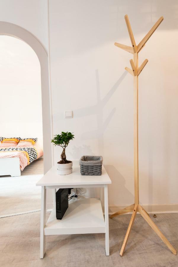 Appartement Coeur De Ville - Wifi - Lave-Seche Linge ポー エクステリア 写真